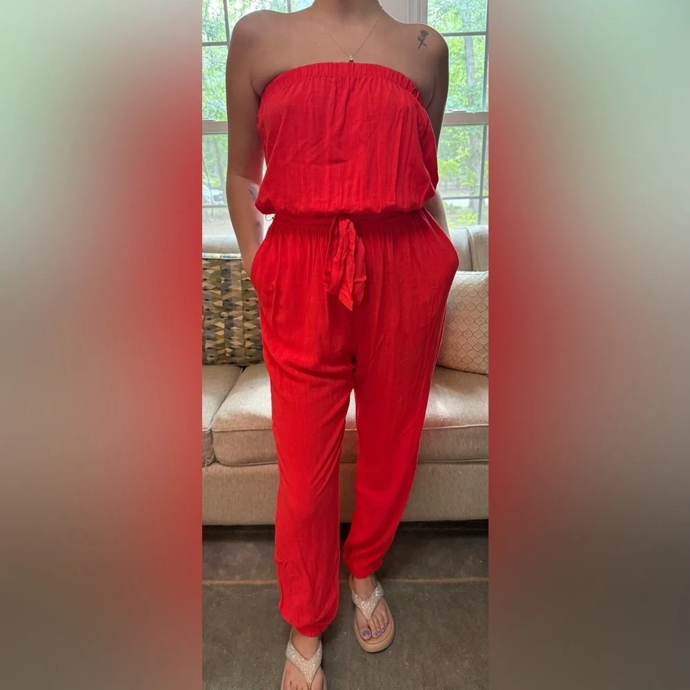 New Eesome Red Strapless Jumpsuit so cute belted S L